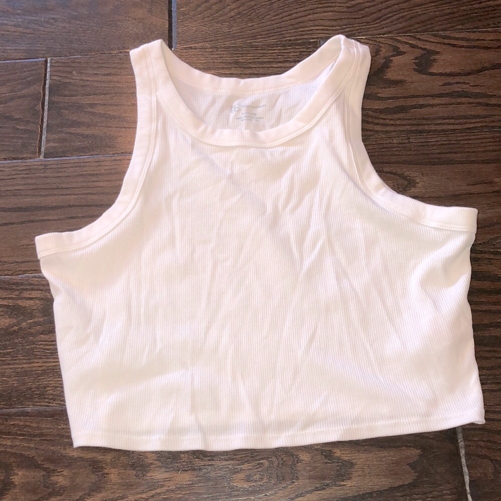 NOBO white cropped ribbed tank top size large